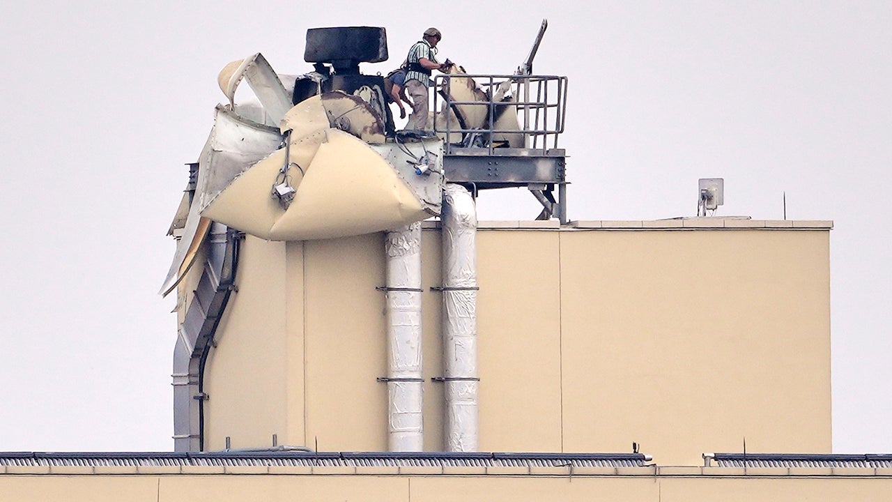 Trump confirms countries sending warships to guard key oil route in show of defiance against Iran threat