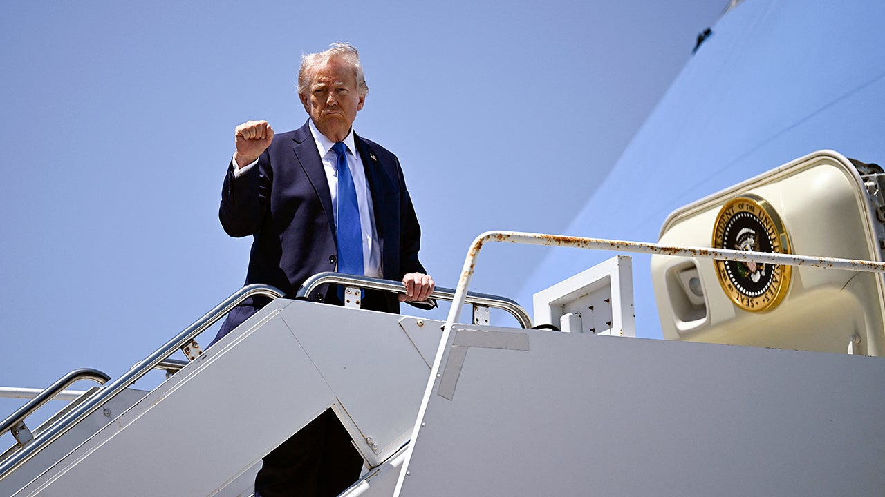 Trump safe, expected to speak following gunshots at WH Correspondents' Dinner